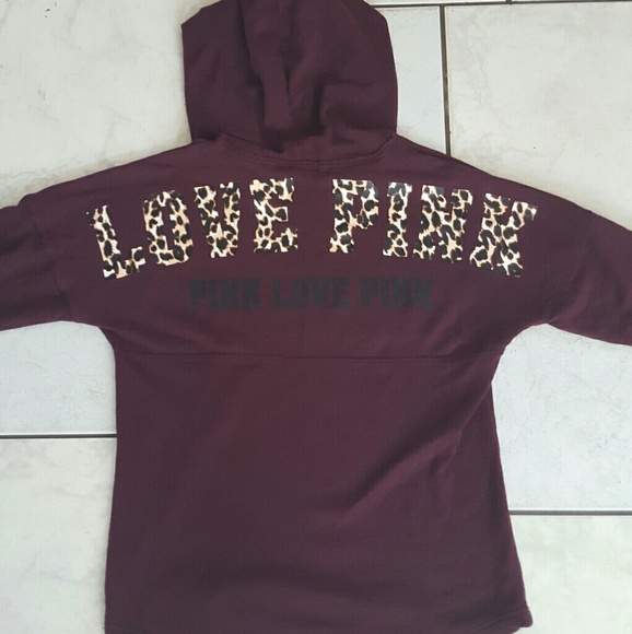 HTF* vs pink maroon cheetah tunic - Picture 3 of 8