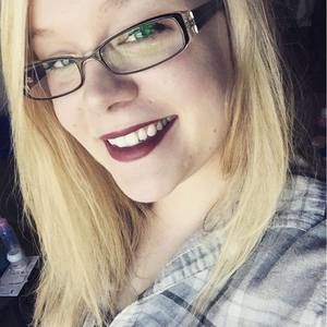 Meet your Posher, Ashlee
