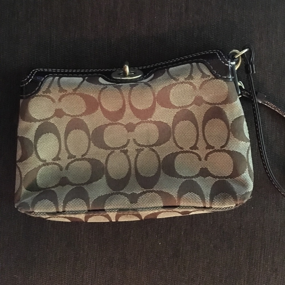 Coach Turnlock Wristlet