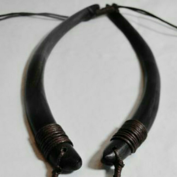 Natural Boho Necklace with Shell inlay - Picture 2 of 3