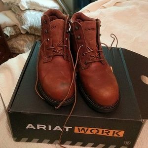 Steel toe work boots