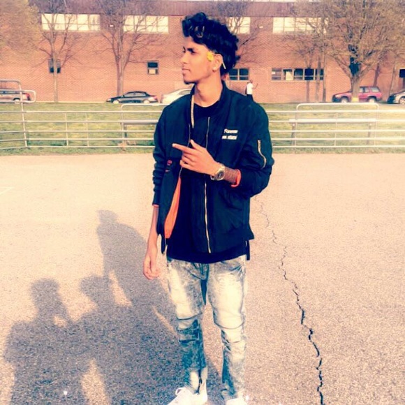 Meet your Posher, Nicholas - Picture 1 of 1