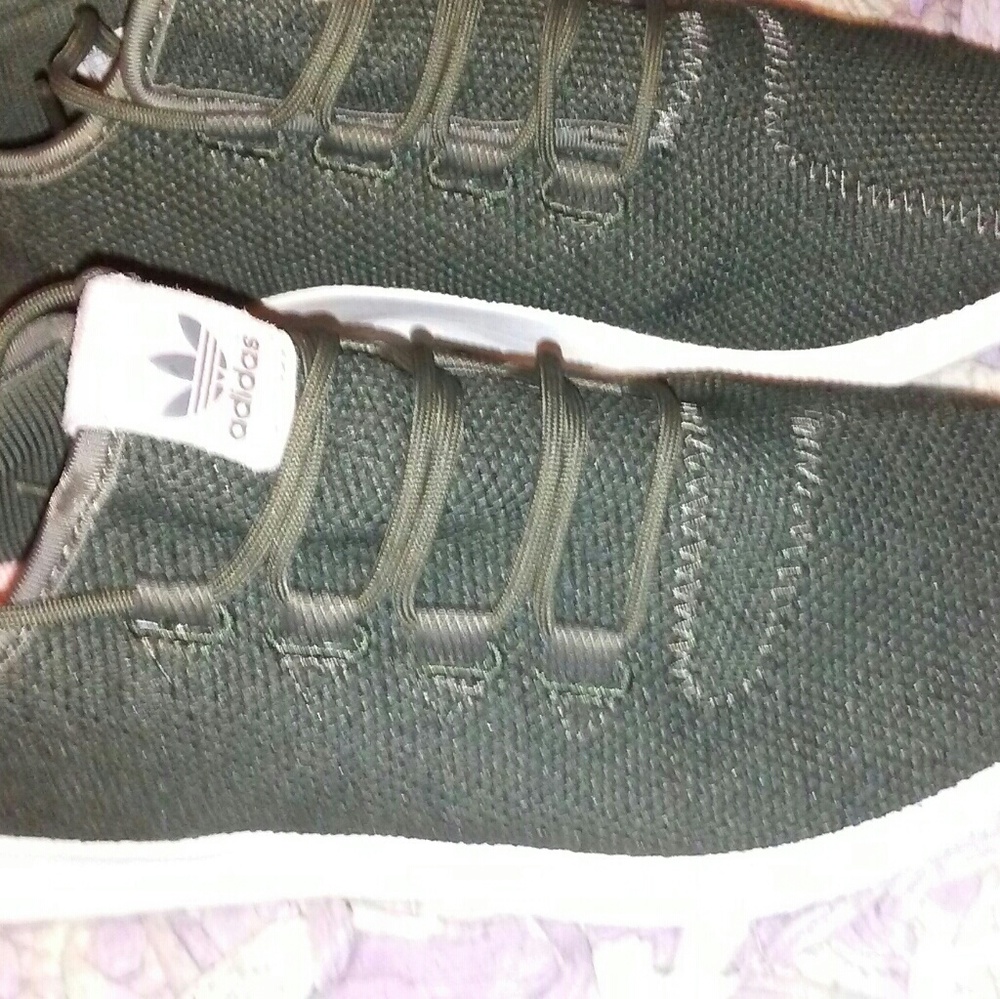Adidas -Tubular