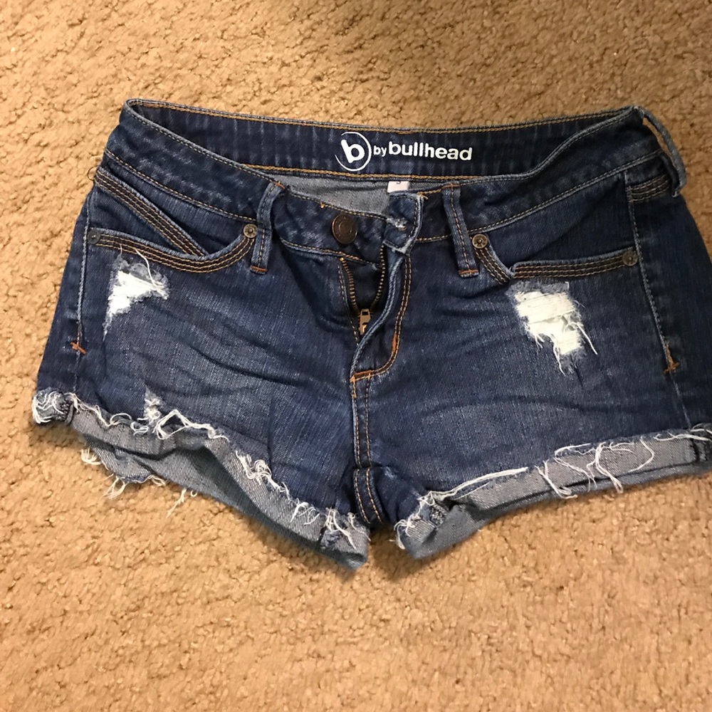 Cutie Bullhead shorts size 3