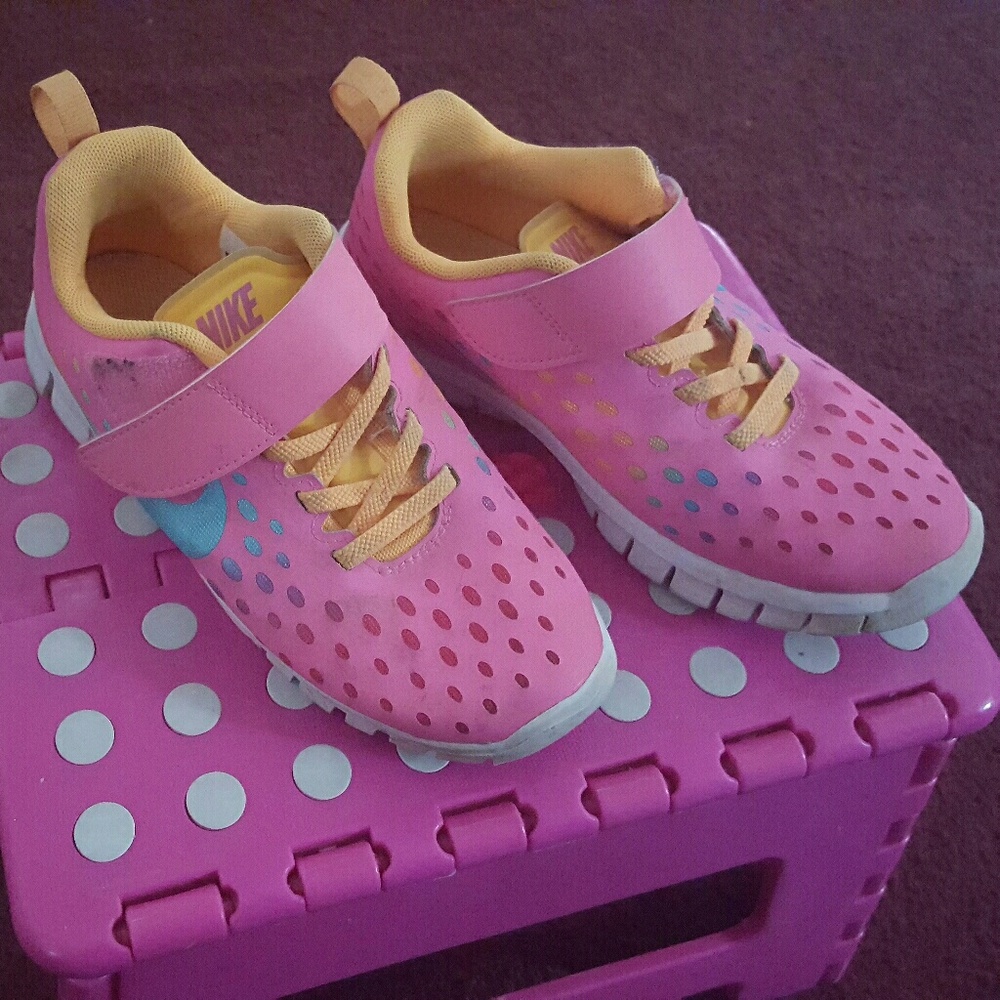 Nike Girls shoes