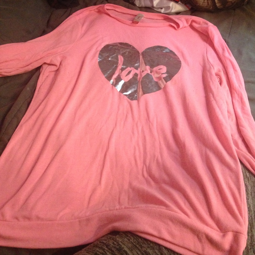 Comfortable long sleeve