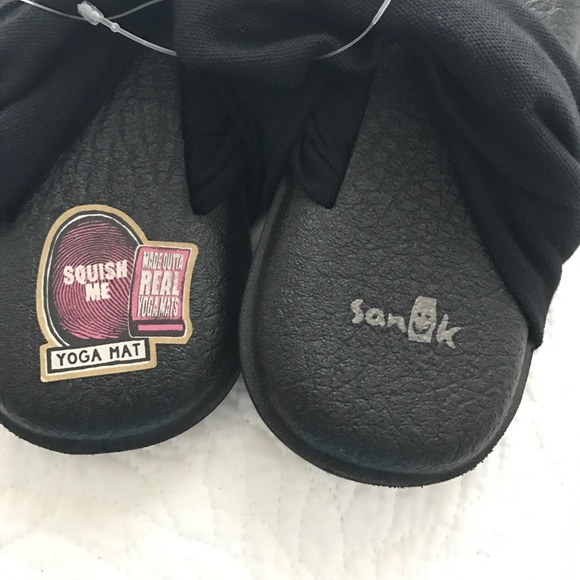NWT Sanuk Yoga Mat Sandals - Picture 2 of 3