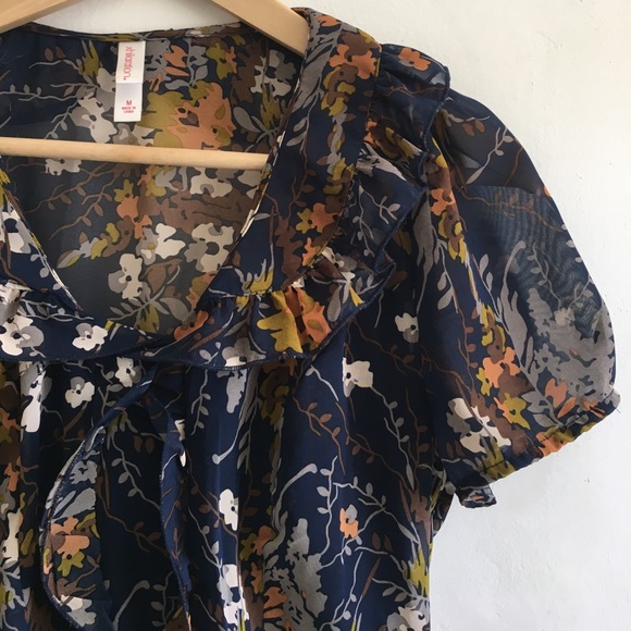 Vintage Dresses & Skirts - Floral Dress 🌼
