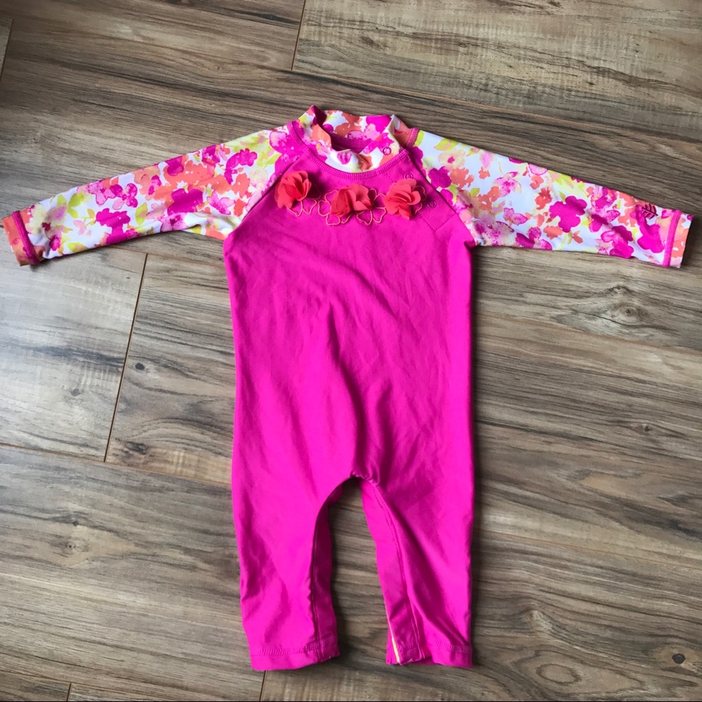 Coolibar Beach One-Piece Swimsuit 3-6 m SPF 50💗