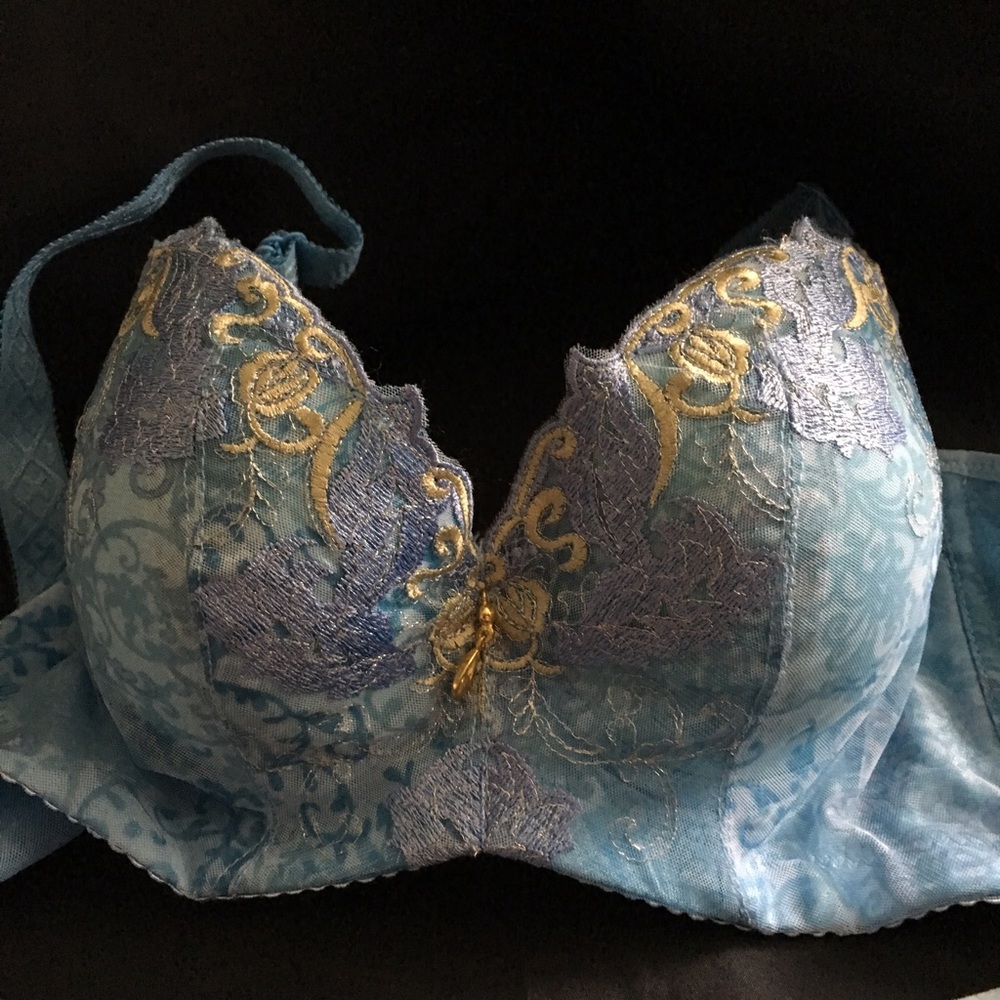 Bra