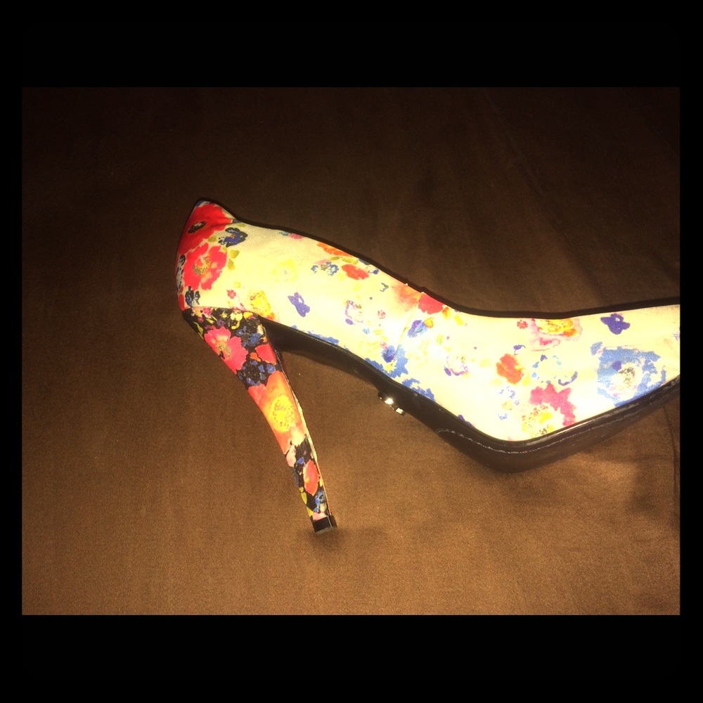 Floral shoes