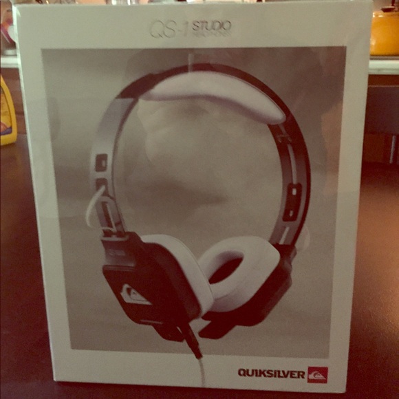 Quicksilver QS-1 studio headphones - Picture 1 of 2