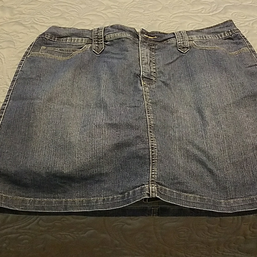 Skort