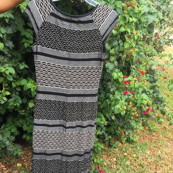 RONNIE NICOLE Black and White Dress - Picture 2 of 3