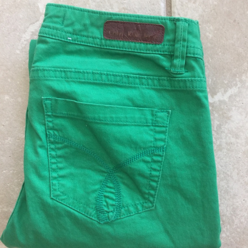 ❌❌SOLD❌❌Skinny crop Calvin Cliein 👖