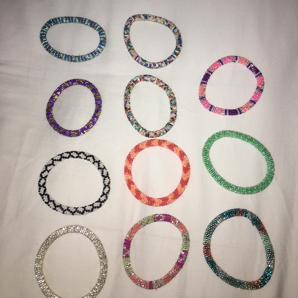 11 Lilly & Laura Bracelets