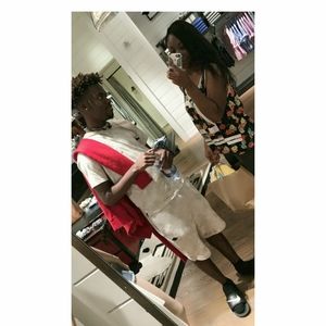 Meet your Posher, Cimonee