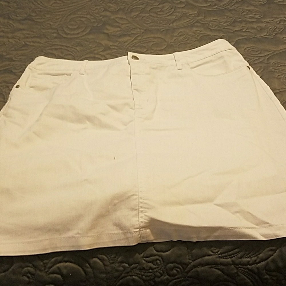 Skort