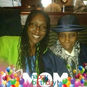 Meet your Posher, Monique