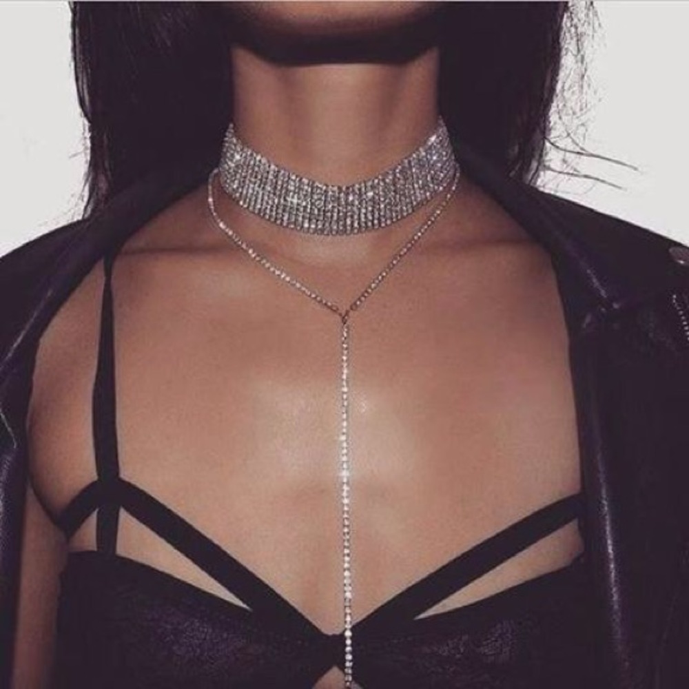 CRYSTAL CHOKER