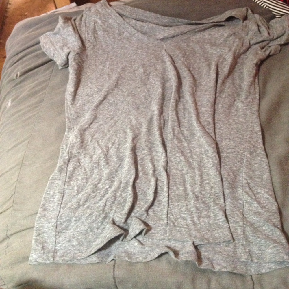 Gray v-neck Large