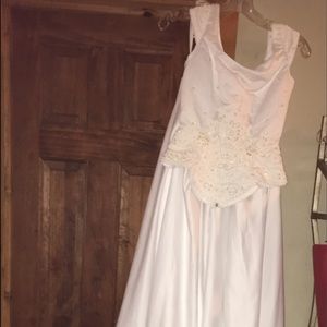 Beautiful 2 piece bridal dress.