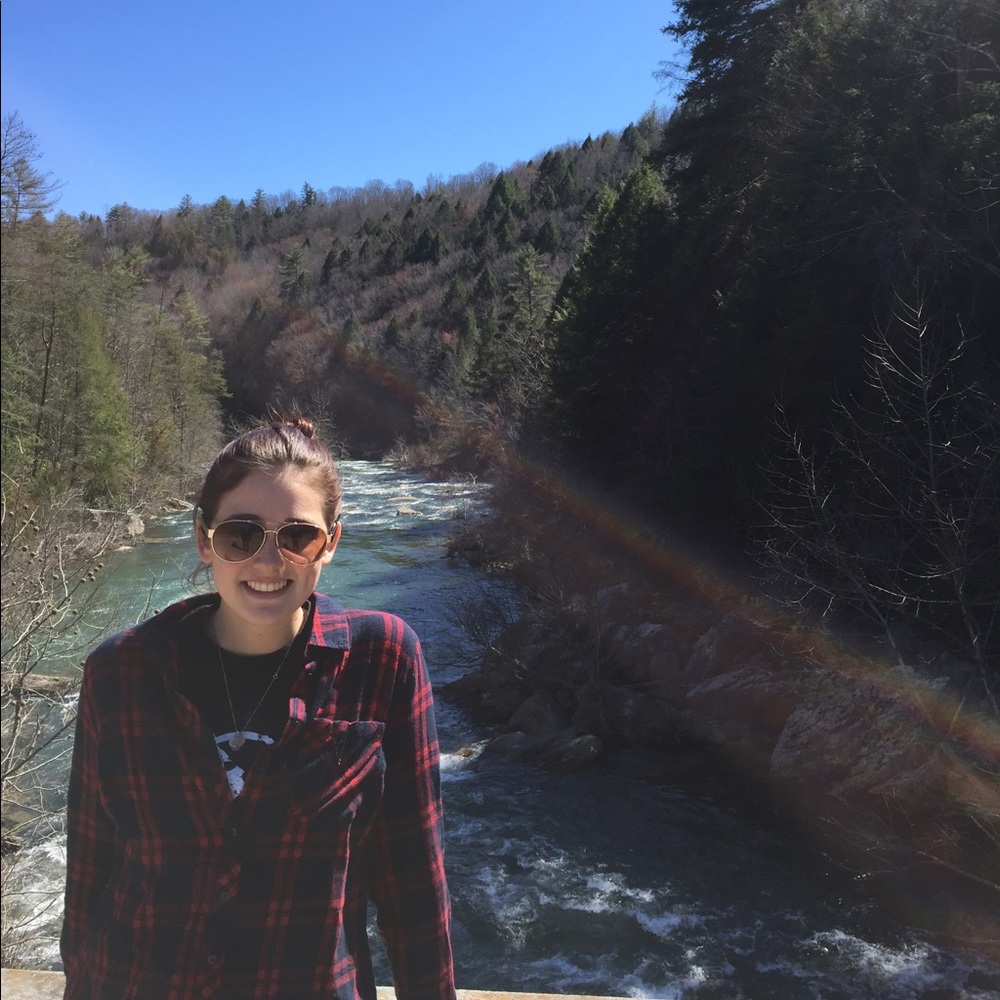 Meet your Posher, Melanie