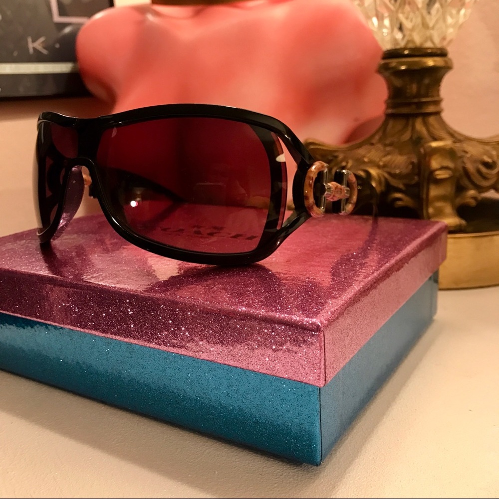 Gucci Horsebit Sunglasses - Picture 2 of 8