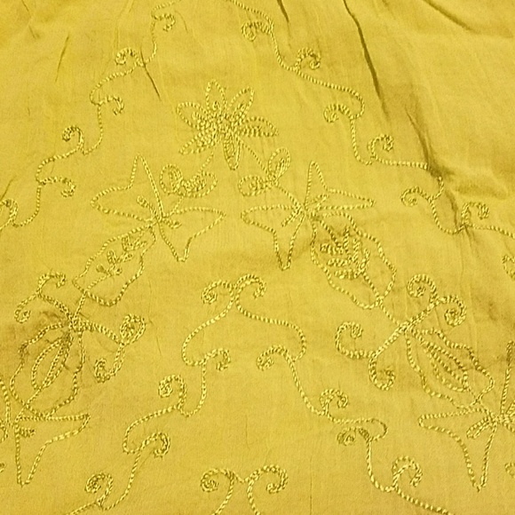 Top - Picture 3 of 3