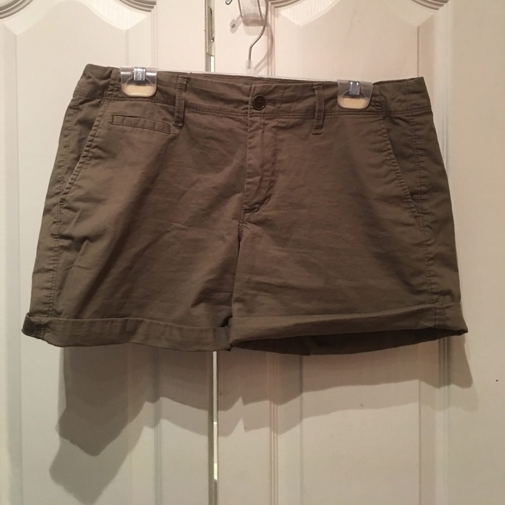 Old Navy Olive Shorts Size 8