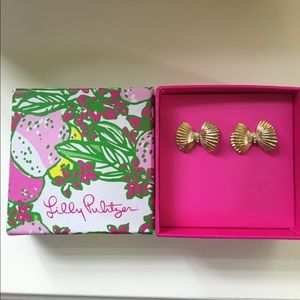 Lilly Pulitzer Gold Bow Earrings Lilly Pulitzer Gold Bow Earrings