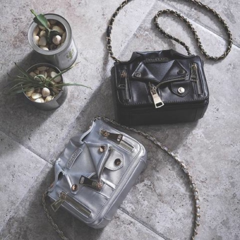 Hand bag