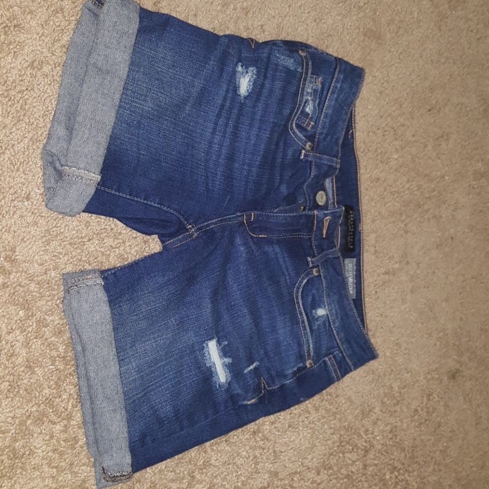 Mid length shorts