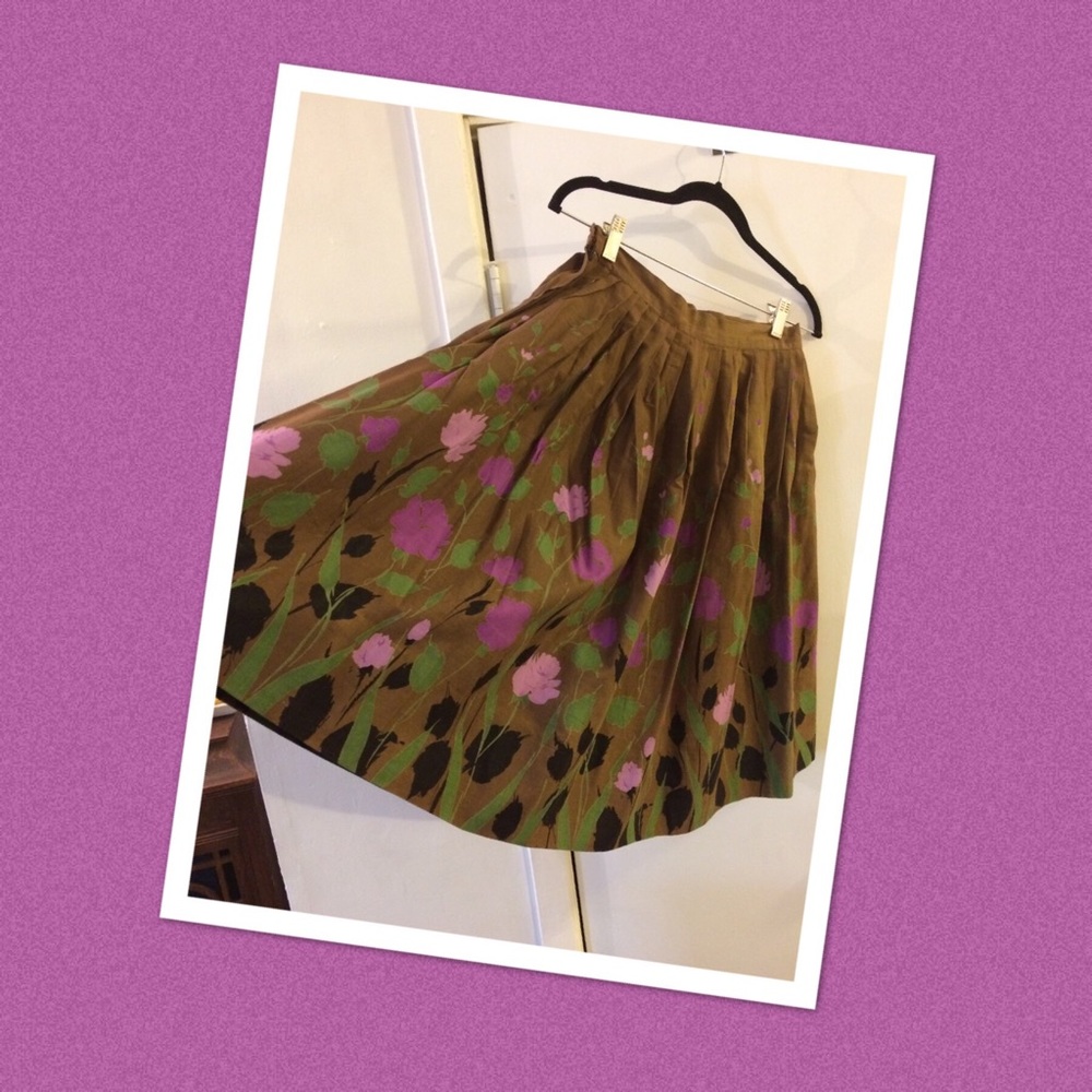 Vintage purple floral circle skirt Small/Size 6