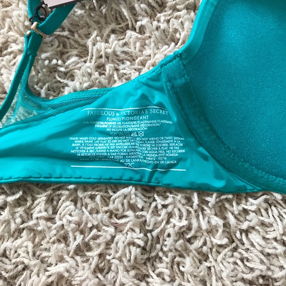 Victoria's Secret Intimates & Sleepwear New Victorias Secret