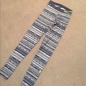 Nike pro leggings