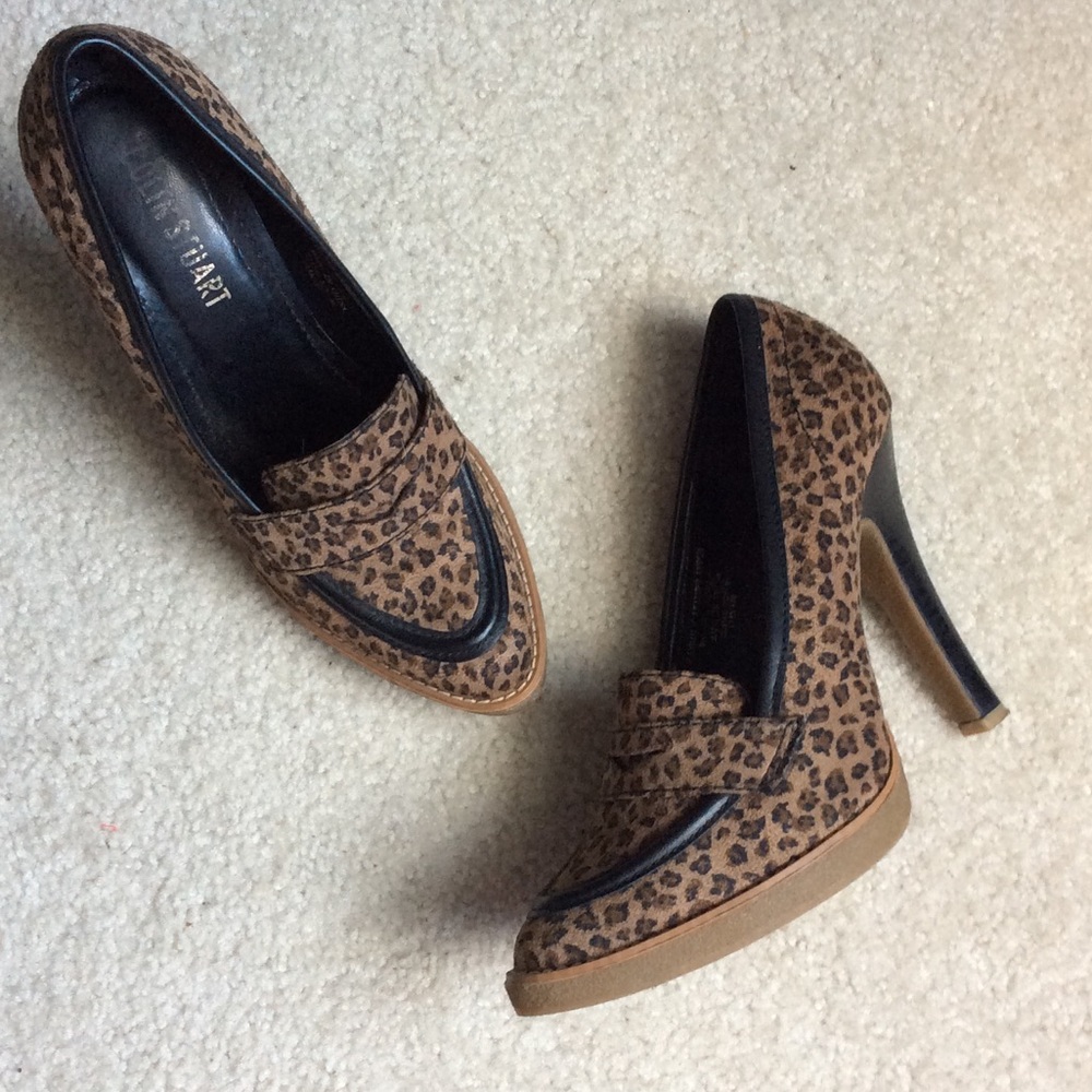 Leopard shoes