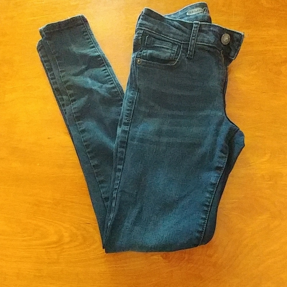 Old Navy Rockstar Size 0 Midrise Skinny Jeans