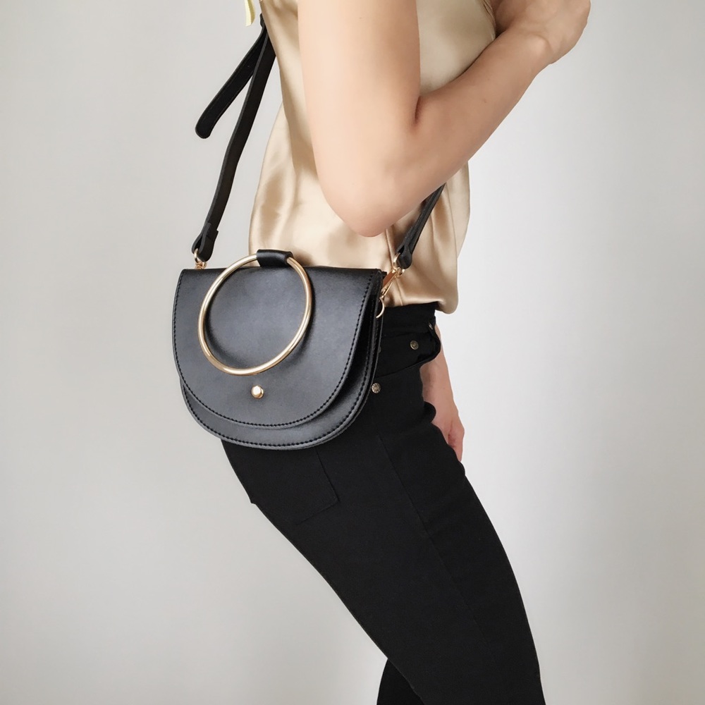 Ring Mini Crossbody bag - Picture 4 of 5