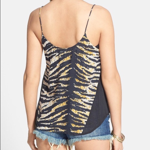 1 LEFT! VOLCOM LOOSE LEAF CAMI - Picture 2 of 5