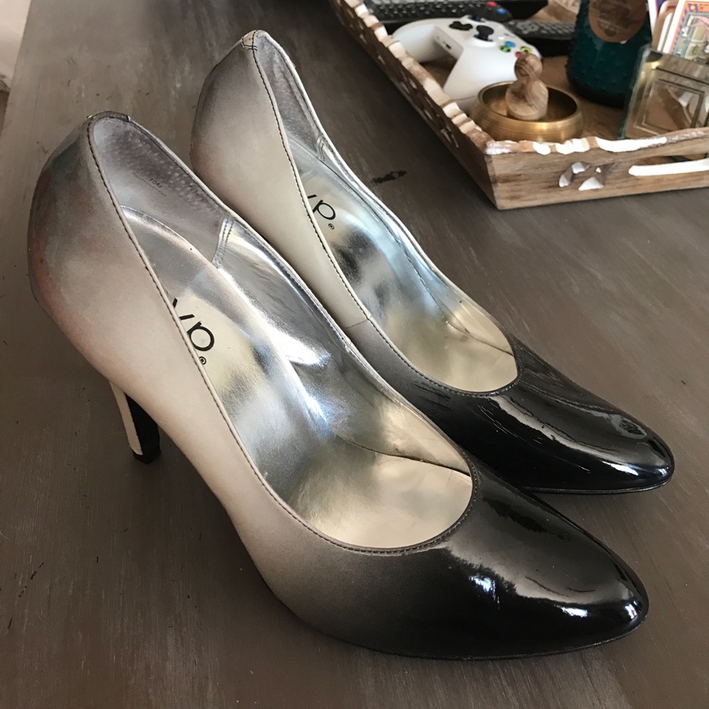 Black to white ombré heels
