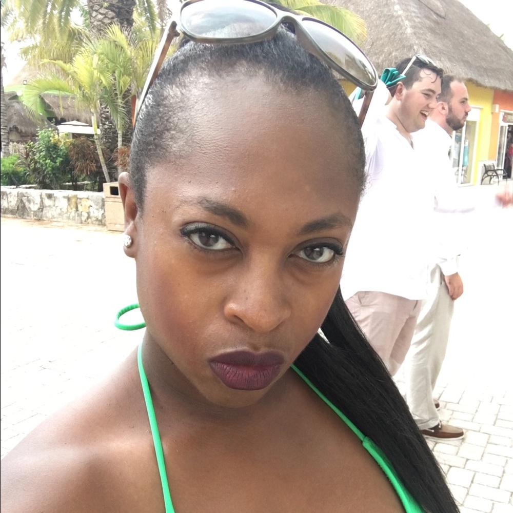 Meet your Posher, Tasha