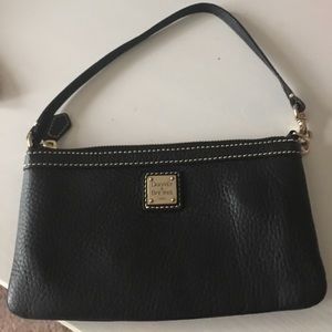 Dooney & Bourke black wristlet