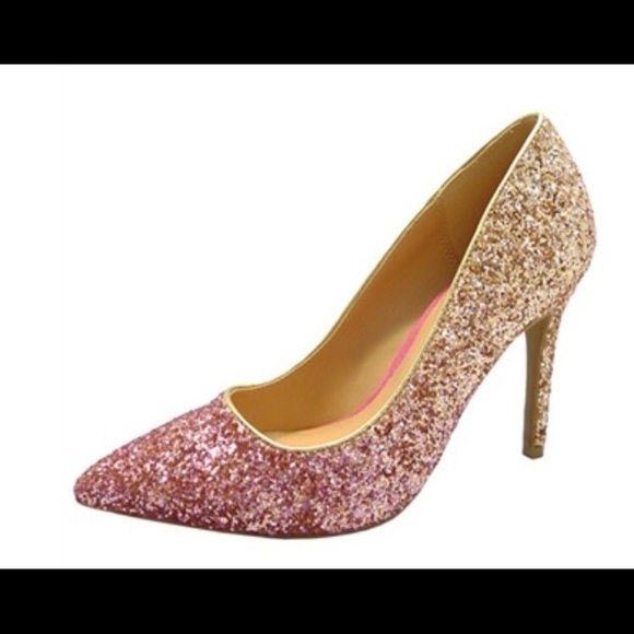 Shimmer and sparkle - Picture 2 of 2