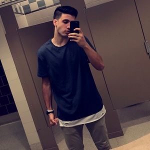 Meet your Posher, Ethan