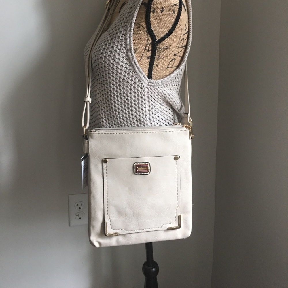 Crossbody bag