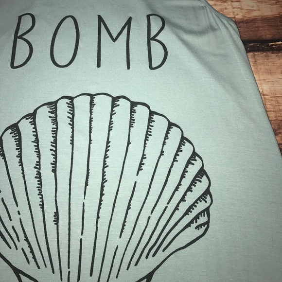 << Bombshell Mermaid Tank Top >> - Picture 3 of 4