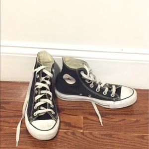 Black Converse high tops