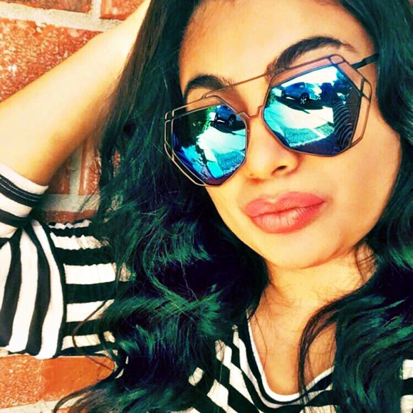 "Cersi" Black geo diamond hex aviators blue lens - Picture 4 of 4