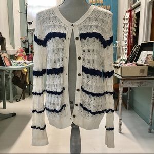 Button up sweater H&M size large